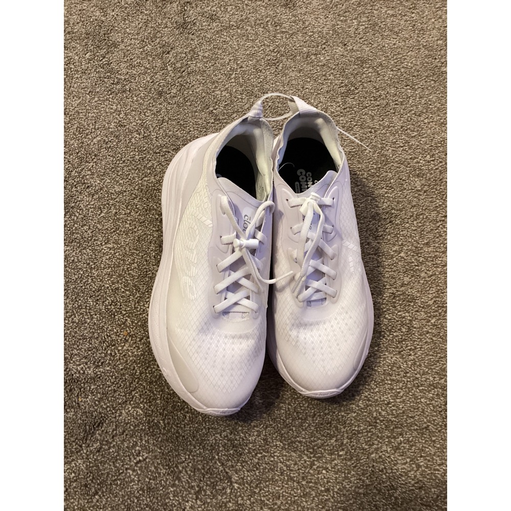 Clove Alto White Nursing Shoes Womens 7 Mens 5.5 Slip Resistant Medical Sneakers